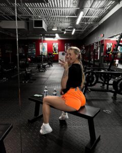 Therealbrittfit Bio, Age, Career, Net Worth, Height, Education,