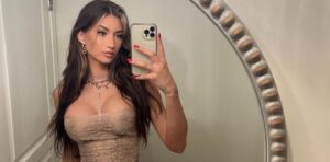 Noturhoneybb Bio, Age, Career, Net Worth, Height, Education,