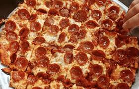 Ohio’s Must-Try Pizza Spots: Iconic Pizzerias Across the State